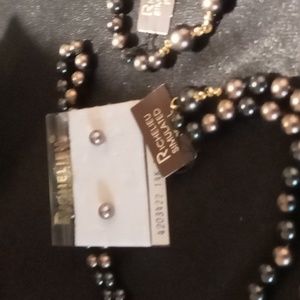 Vintage Richelieu simulated pearls with gold filled and plated clasps. Nwt